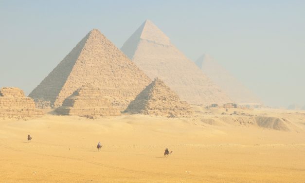 Was es kosten würde, die Cheops-Pyramide heute zu errichten